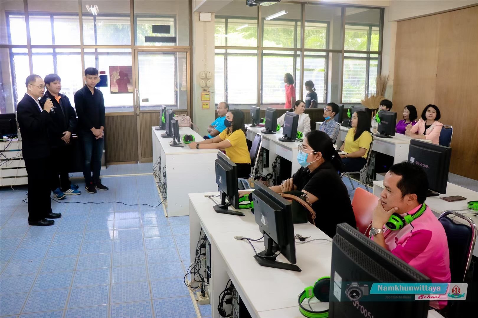 ภาพบรรยากาศการอบรม โรงเรียนน้ำขุ่นวิทยา